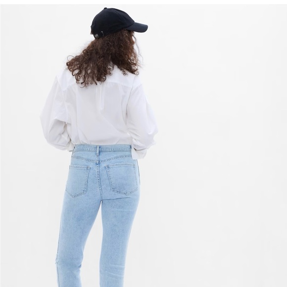 GAP High Rise Slim Light Naples No tags, but never worn. - Picture 5 of 9